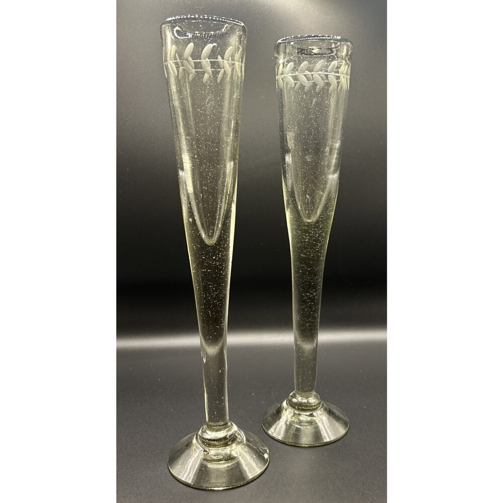 Jan Barboglio Flauta Glass Etched Handblown Champagne 10” Flute Set of 2